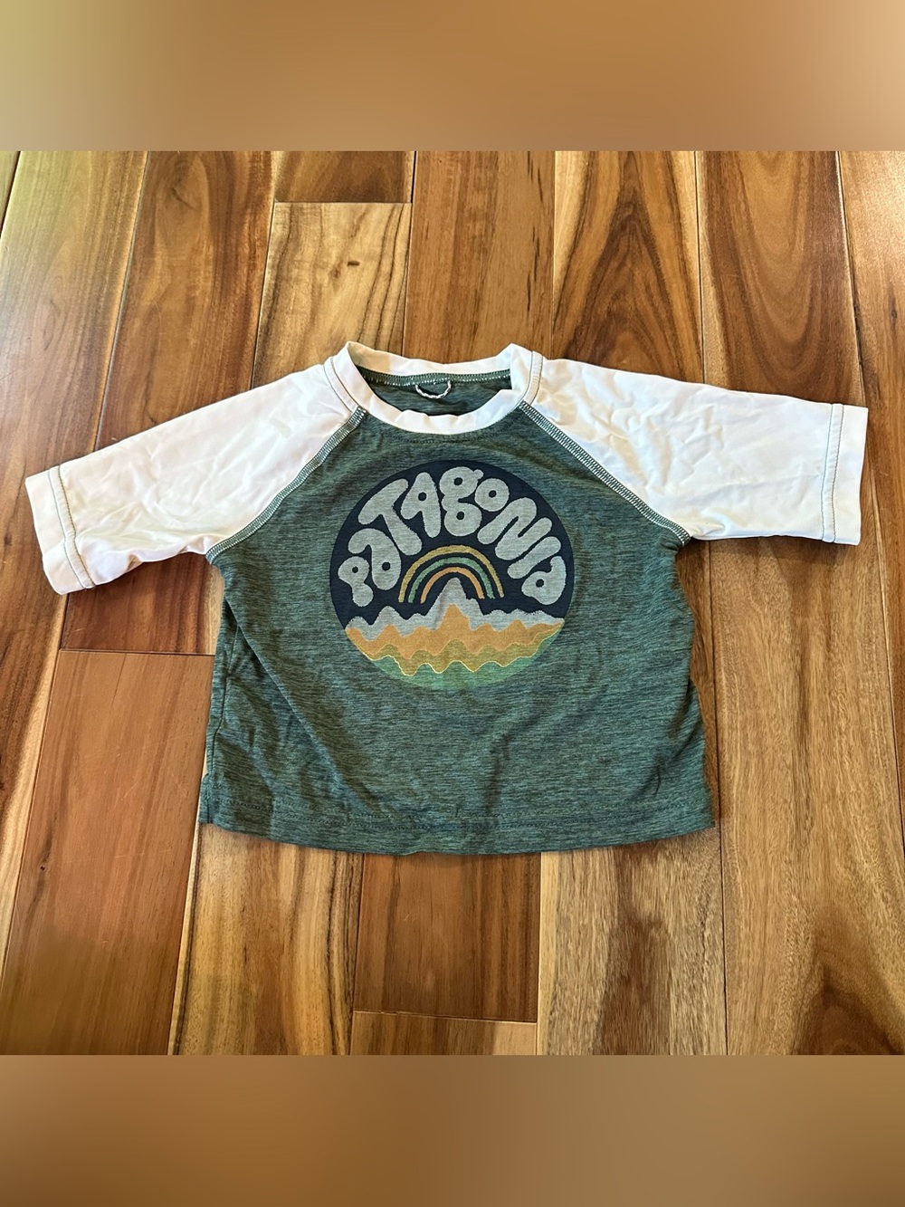 Patagonia Capilene Cool Daily graphic t-shirt. Size 6-12 months.